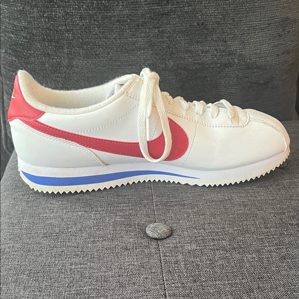 Nike Men’s Classic Cortez Leather Red White and Blue Sneakers Size 10.5 - Picture 6 of 12